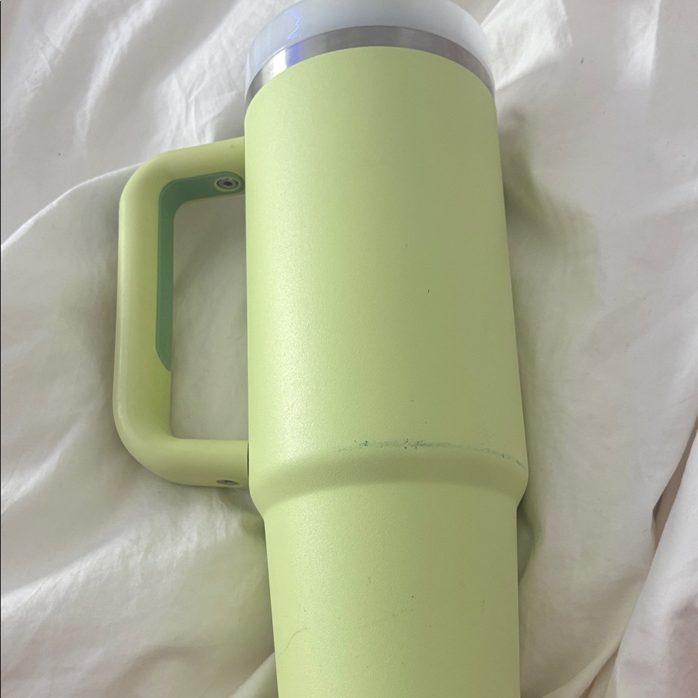 Stanley Lime Insulated Mug with Handle - Picture 4 of 7